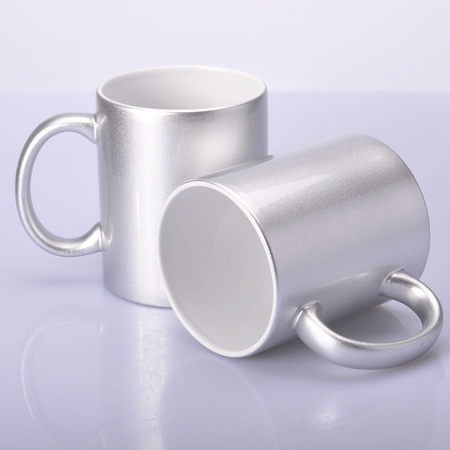 SM-045 Silber metallisch glänzender Becher mit weißer Innenseite 330ml